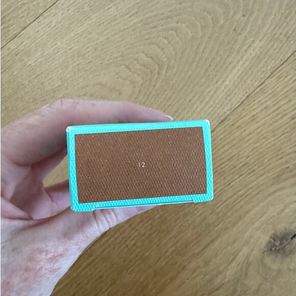 Sweed Liquid Foundation Glass Skin 1 fl oz / 30 ml Shade 12 Deep N/W Tan - Picture 2 of 3